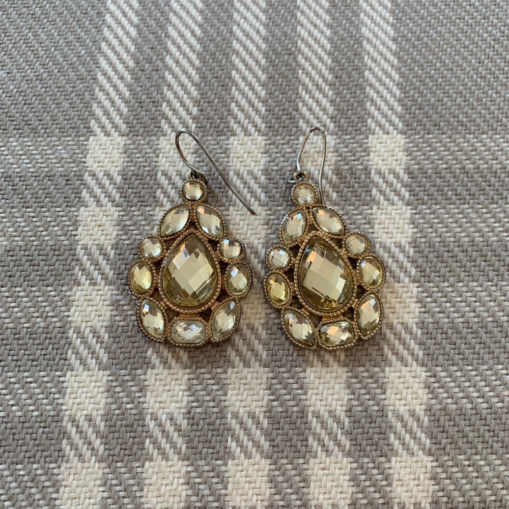 ⭐️BANANA REPUBLIC ⭐️ holiday collection earrings